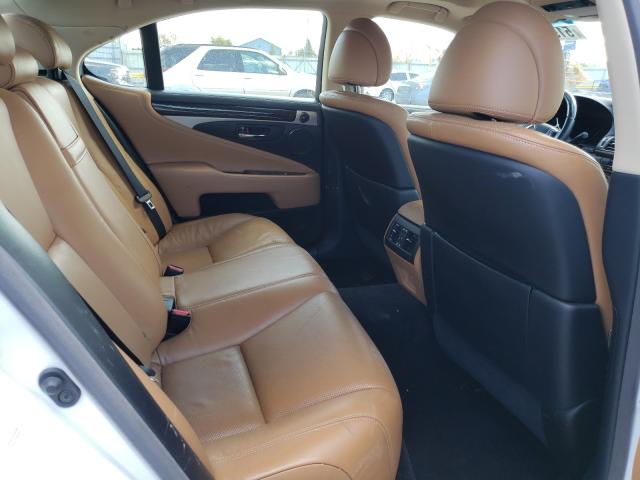 Photo 5 VIN: JTHCL5EF5H5027674 - LEXUS LS 460 