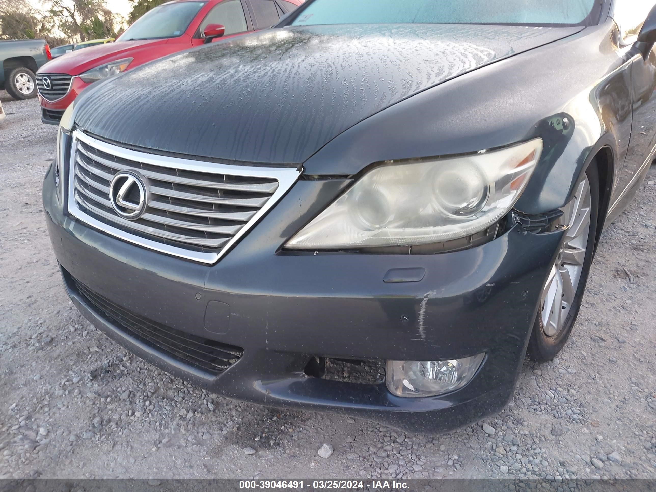 Photo 5 VIN: JTHCL5EF6A5005186 - LEXUS LS 