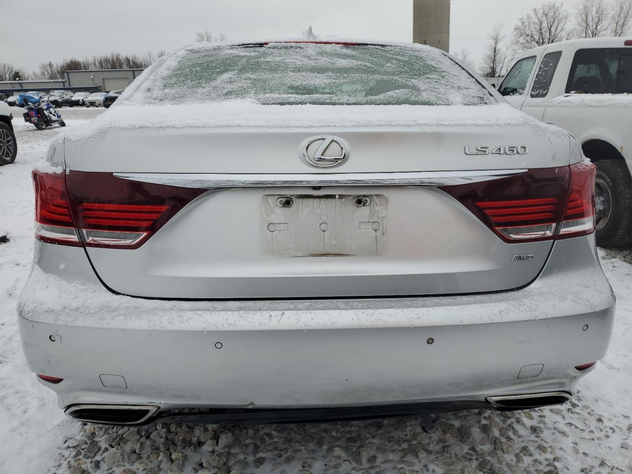 Photo 5 VIN: JTHCL5EF6E5022978 - LEXUS LS 