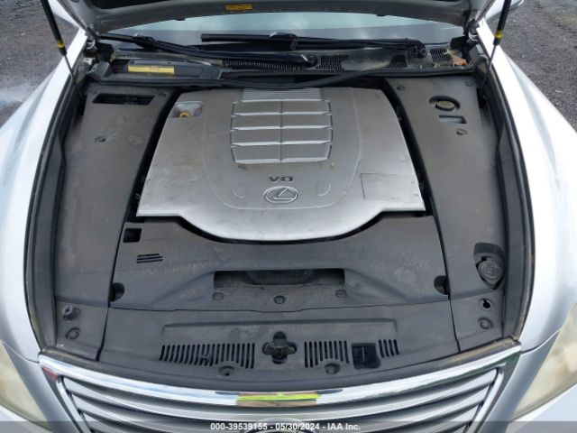 Photo 9 VIN: JTHCL5EF7B5011404 - LEXUS LS 