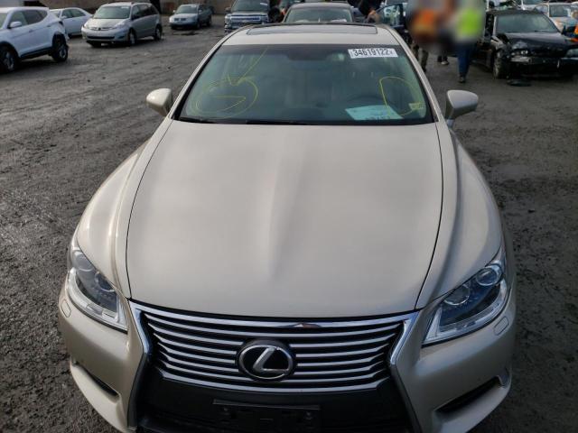 Photo 8 VIN: JTHCL5EF9D5019457 - LEXUS LS 460 