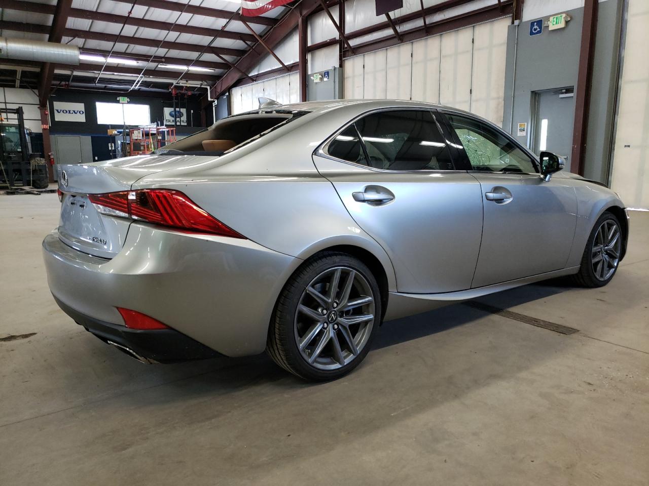 Photo 2 VIN: JTHCM1D21H5025182 - LEXUS IS 