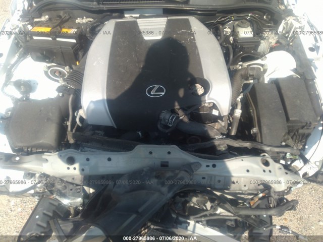 Photo 9 VIN: JTHCM1D22G5011824 - LEXUS IS 300 