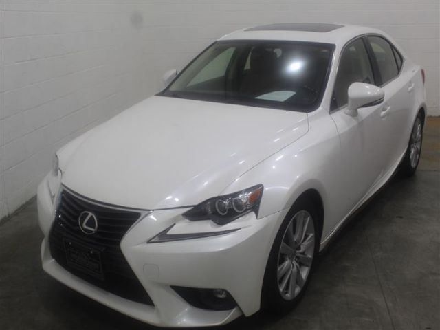 Photo 0 VIN: JTHCM1D26G5001975 - LEXUS IS 300 