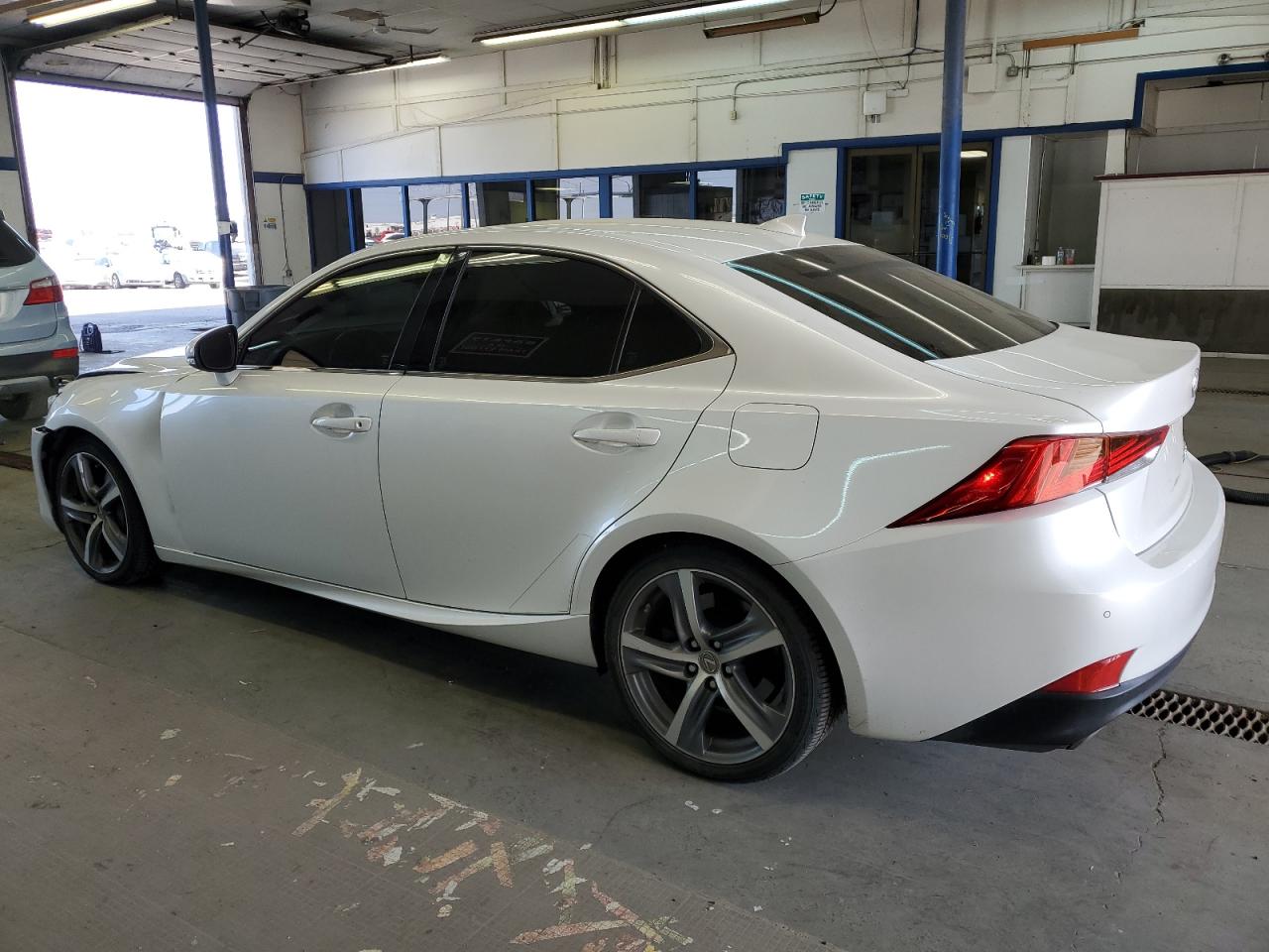 Photo 1 VIN: JTHCM1D28H5017130 - LEXUS IS 