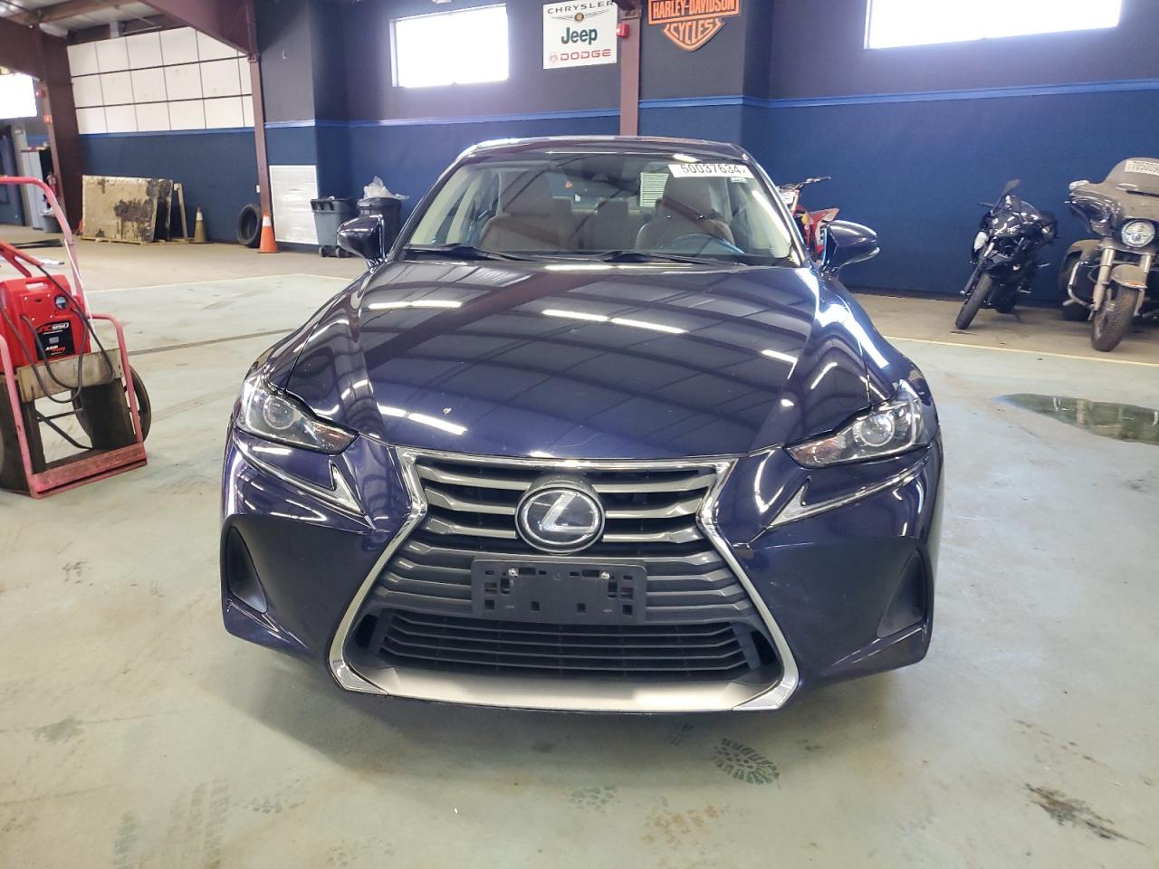 Photo 4 VIN: JTHCM1D28H5022750 - LEXUS IS 