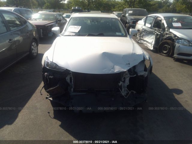 Photo 5 VIN: JTHCM1D28H5025275 - LEXUS IS 