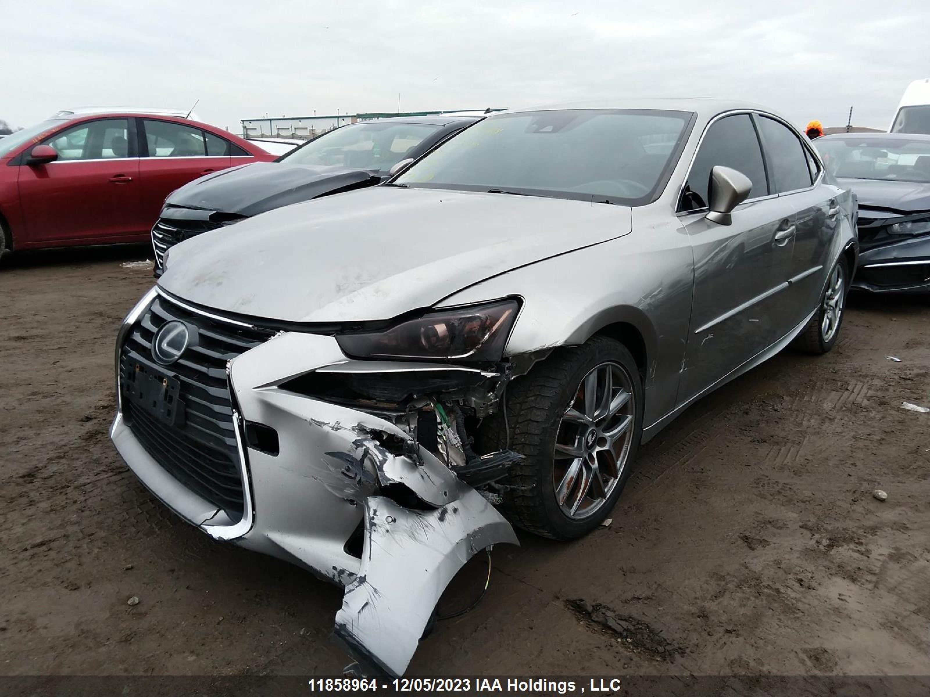 Photo 5 VIN: JTHCM1D2XH5021941 - LEXUS IS 