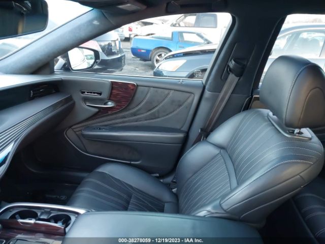 Photo 4 VIN: JTHCYLFF6J5000705 - LEXUS LS 500H 