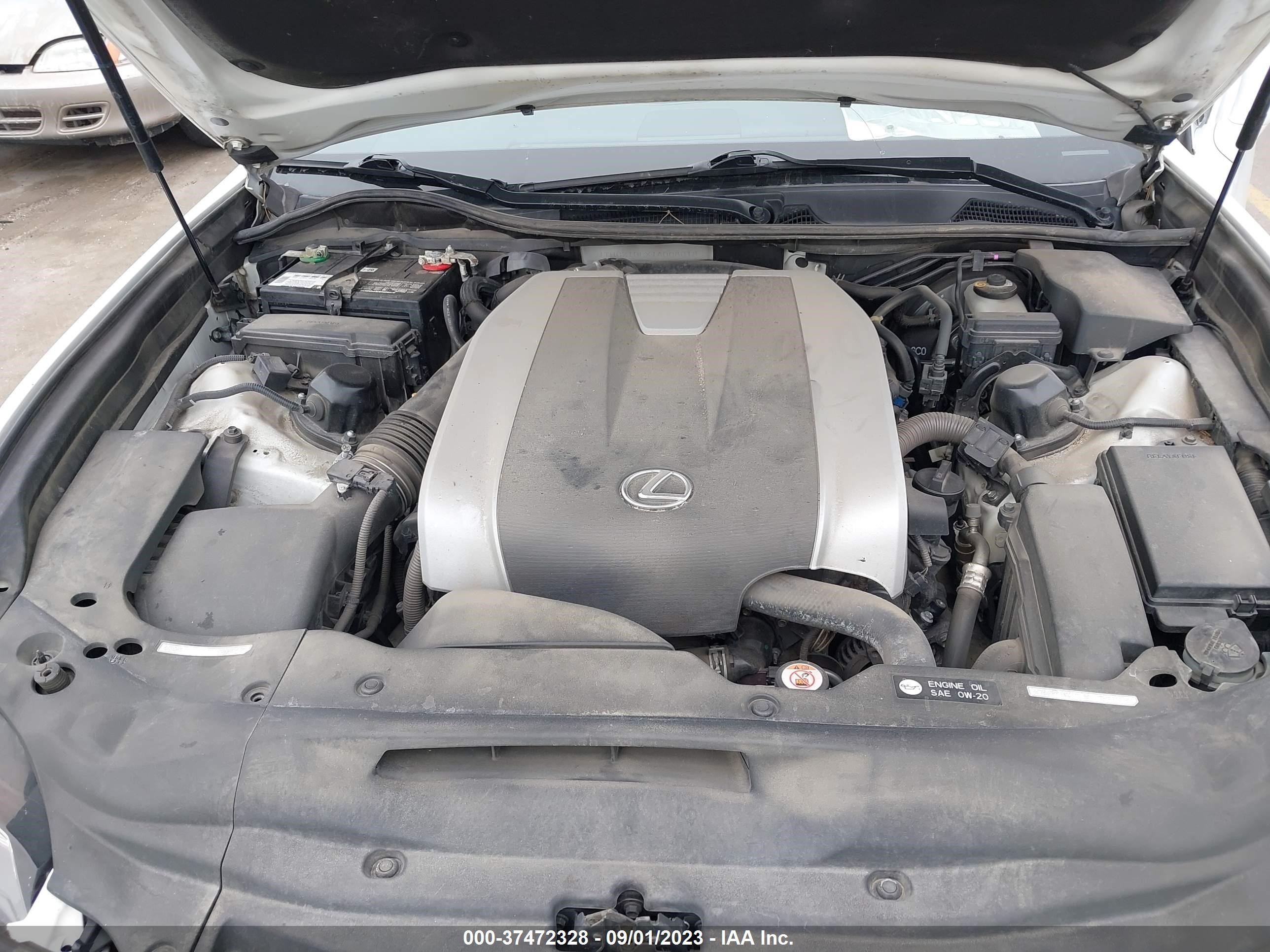 Photo 9 VIN: JTHCZ1BLXJA008018 - LEXUS GS 