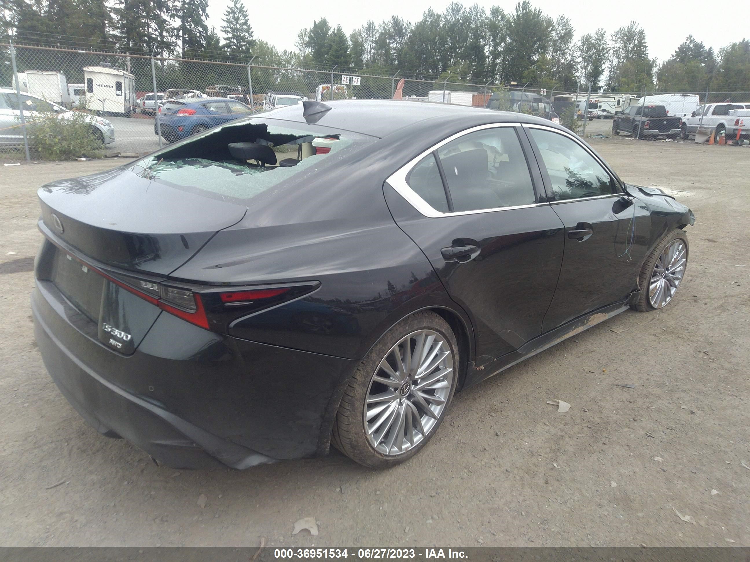 Photo 3 VIN: JTHD81F27P5051497 - LEXUS IS 