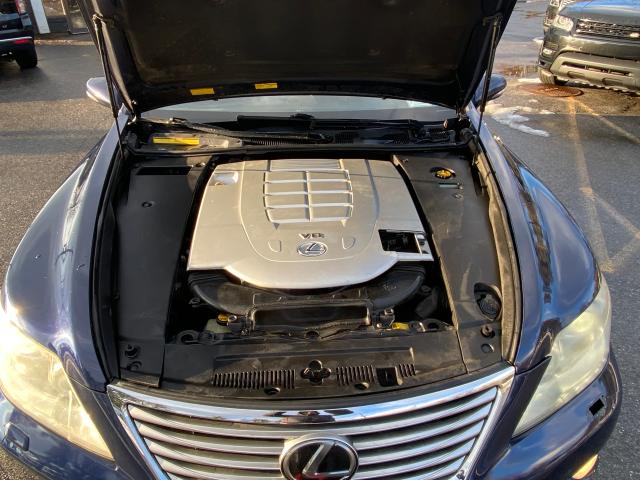 Photo 7 VIN: JTHDL1EF8C5004346 - LEXUS LS 460L 