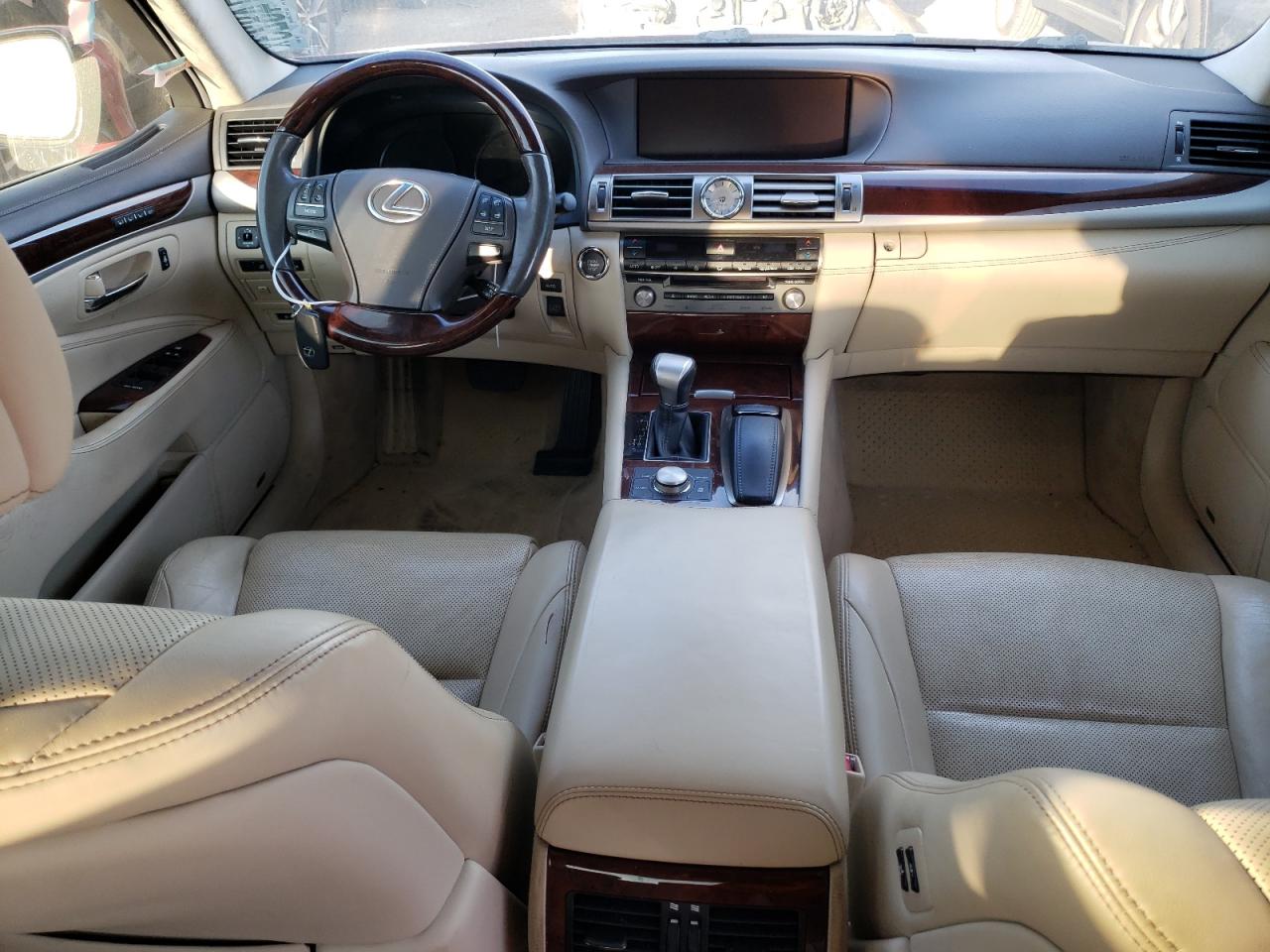 Photo 7 VIN: JTHDL5EF1E5006370 - LEXUS LS 