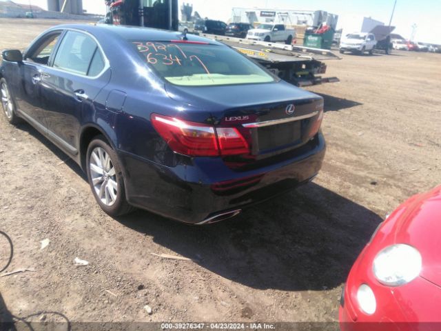 Photo 2 VIN: JTHDL5EF2A5001320 - LEXUS LS 460 