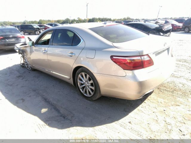 Photo 2 VIN: JTHDL5EF4C5004822 - LEXUS LS 460 