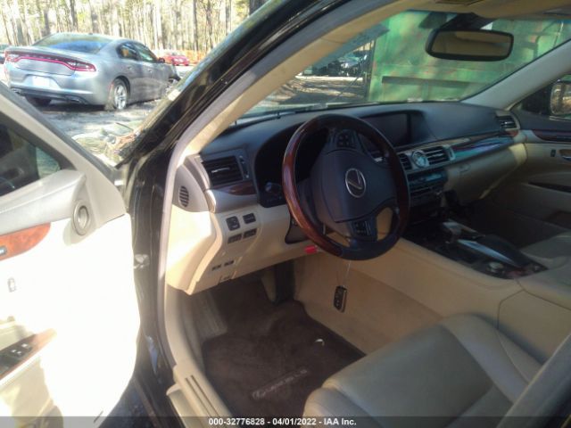 Photo 4 VIN: JTHDL5EF4F5007093 - LEXUS LS 460 