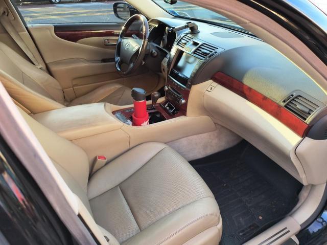 Photo 4 VIN: JTHDL5EF5C5004697 - LEXUS LS 460L 