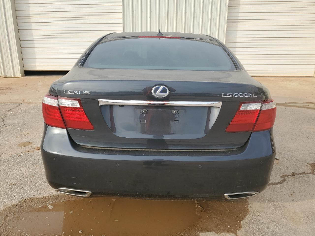 Photo 5 VIN: JTHDU46F385000273 - LEXUS LS 