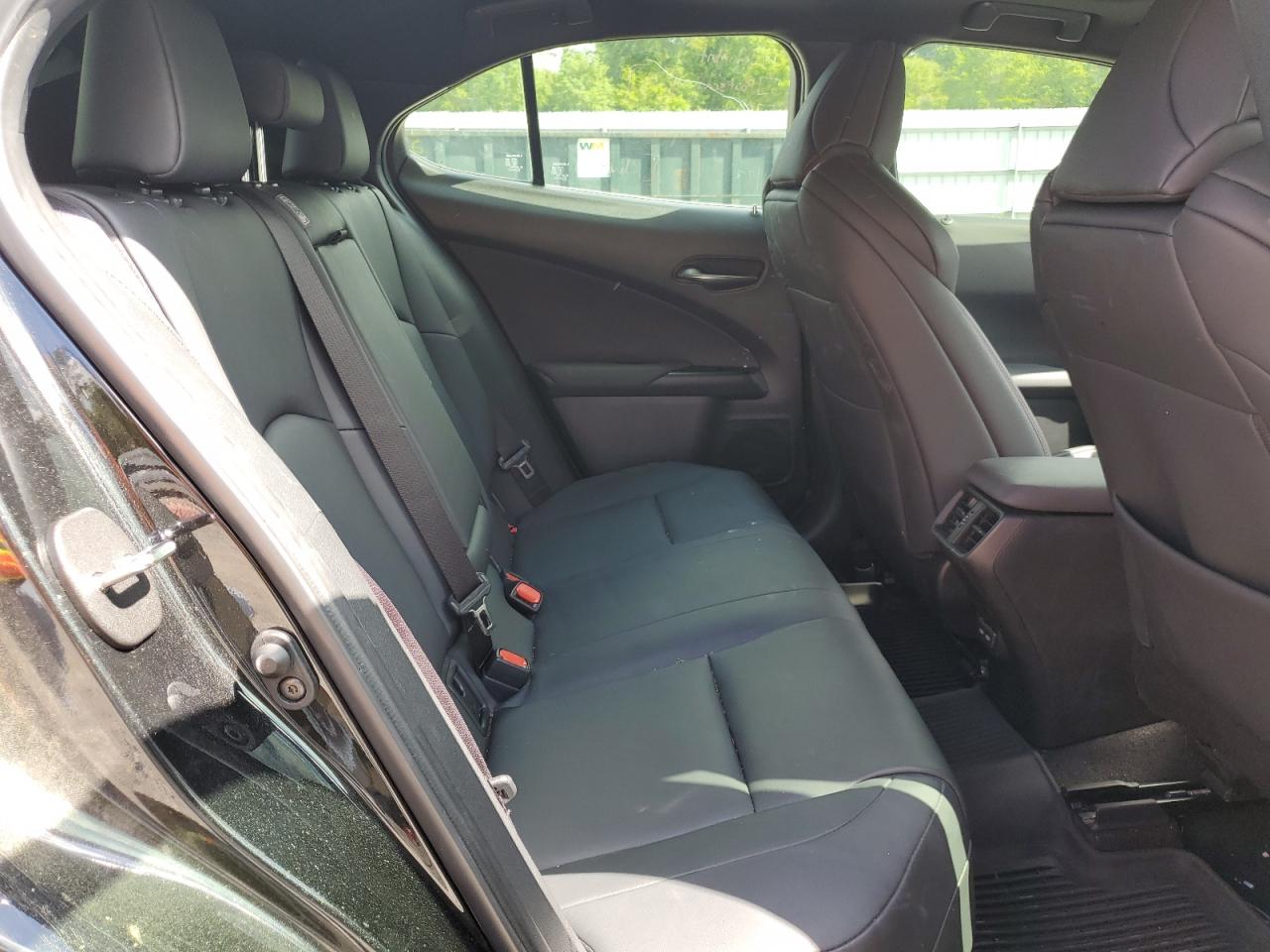 Photo 10 VIN: JTHE3JBH2N2046669 - LEXUS UX 200 BAS 