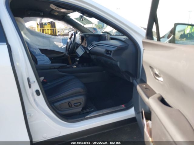 Photo 4 VIN: JTHE9JBH7M2042842 - LEXUS UX 