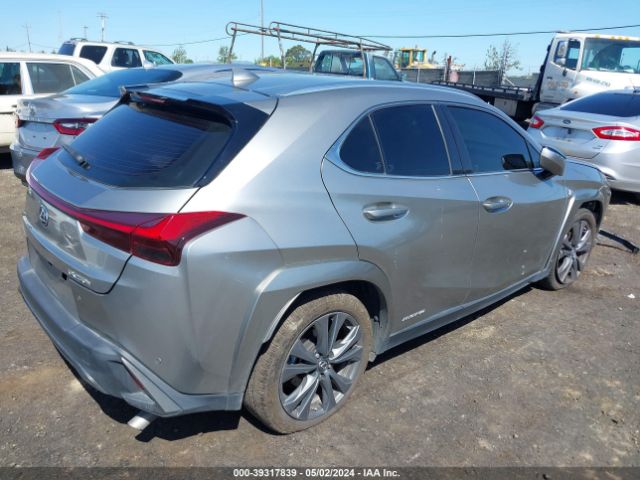 Photo 3 VIN: JTHE9JBH7N2056211 - LEXUS UX 250H 