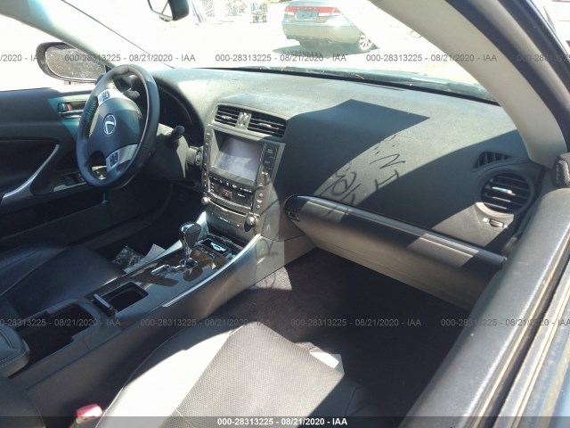 Photo 4 VIN: JTHFE2C22D2509732 - LEXUS IS 350C 