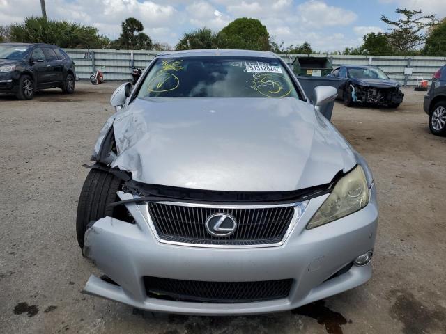 Photo 4 VIN: JTHFE2C24A2502292 - LEXUS IS 