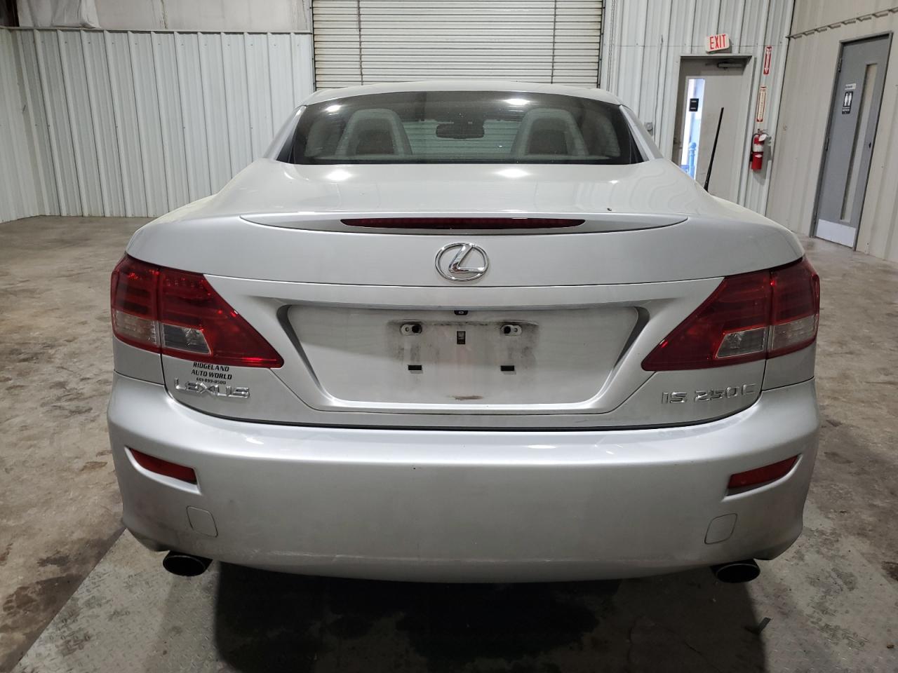 Photo 5 VIN: JTHFF2C20A2506028 - LEXUS IS 