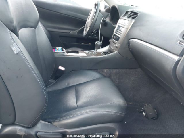 Photo 4 VIN: JTHFF2C20B2518522 - LEXUS IS 250C 