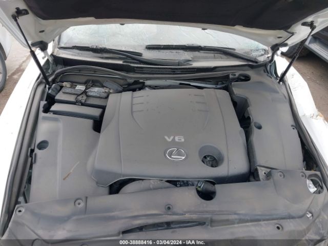 Photo 9 VIN: JTHFF2C23C2524042 - LEXUS IS 250C 