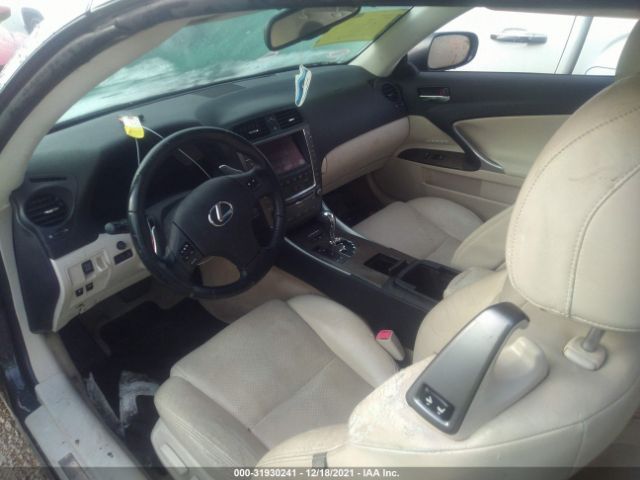 Photo 4 VIN: JTHFF2C29A2505007 - LEXUS IS 250C 