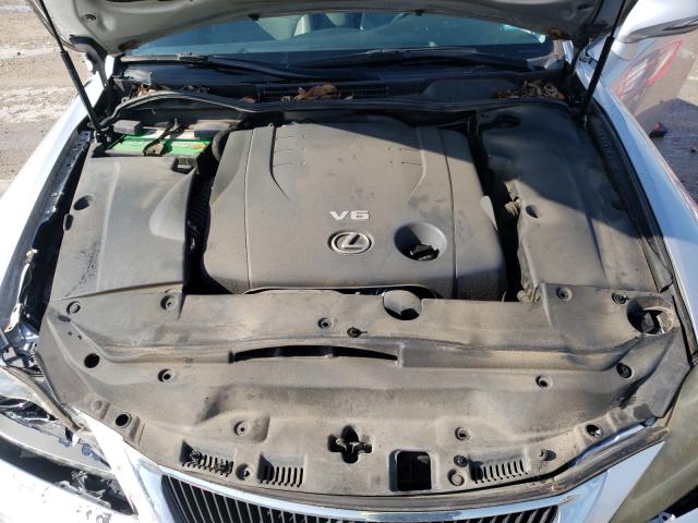 Photo 6 VIN: JTHFF2C29B2519099 - LEXUS IS 250 