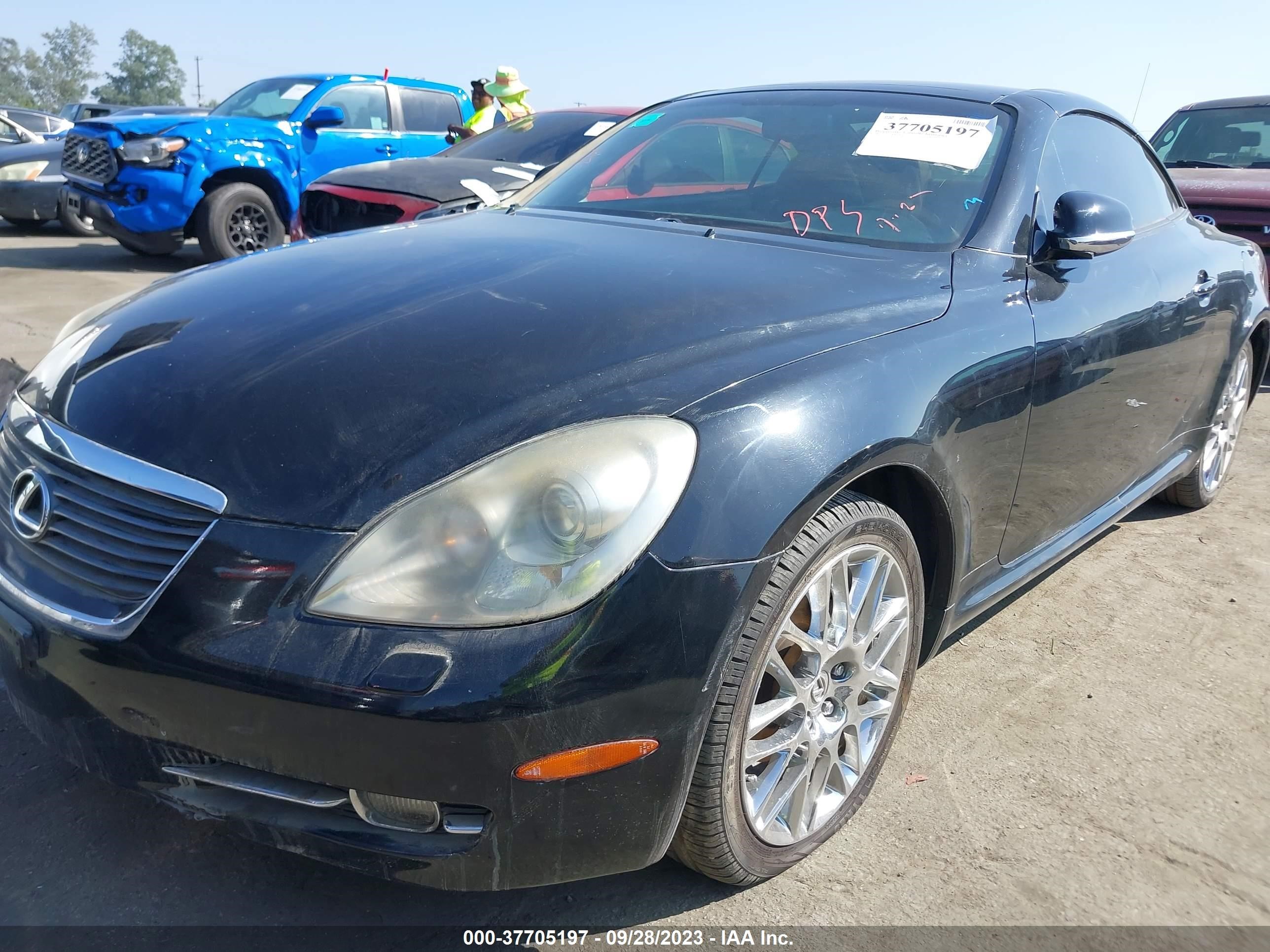 Photo 5 VIN: JTHFN45Y479014036 - LEXUS SC 