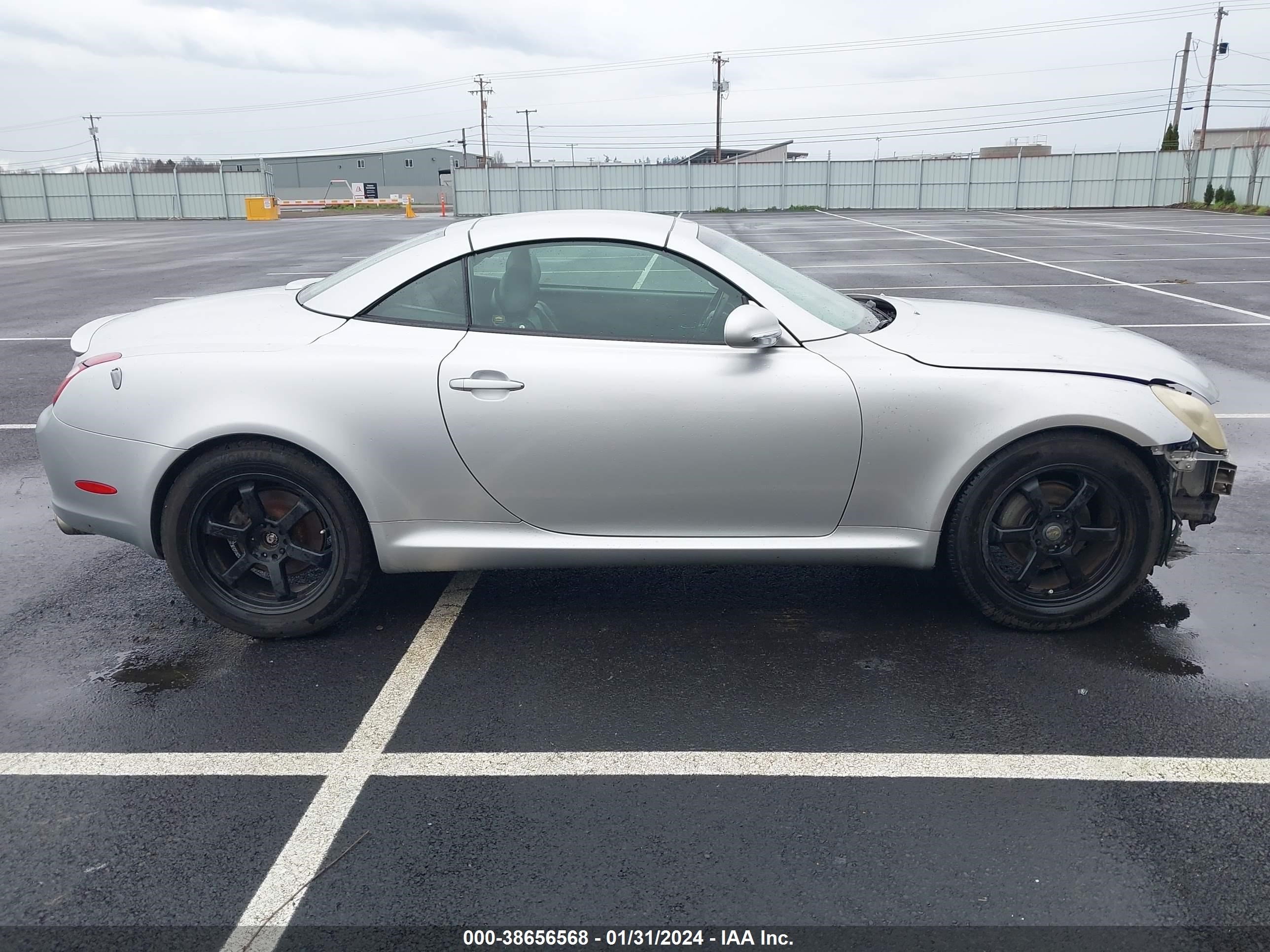 Photo 13 VIN: JTHFN45Y489018735 - LEXUS SC 