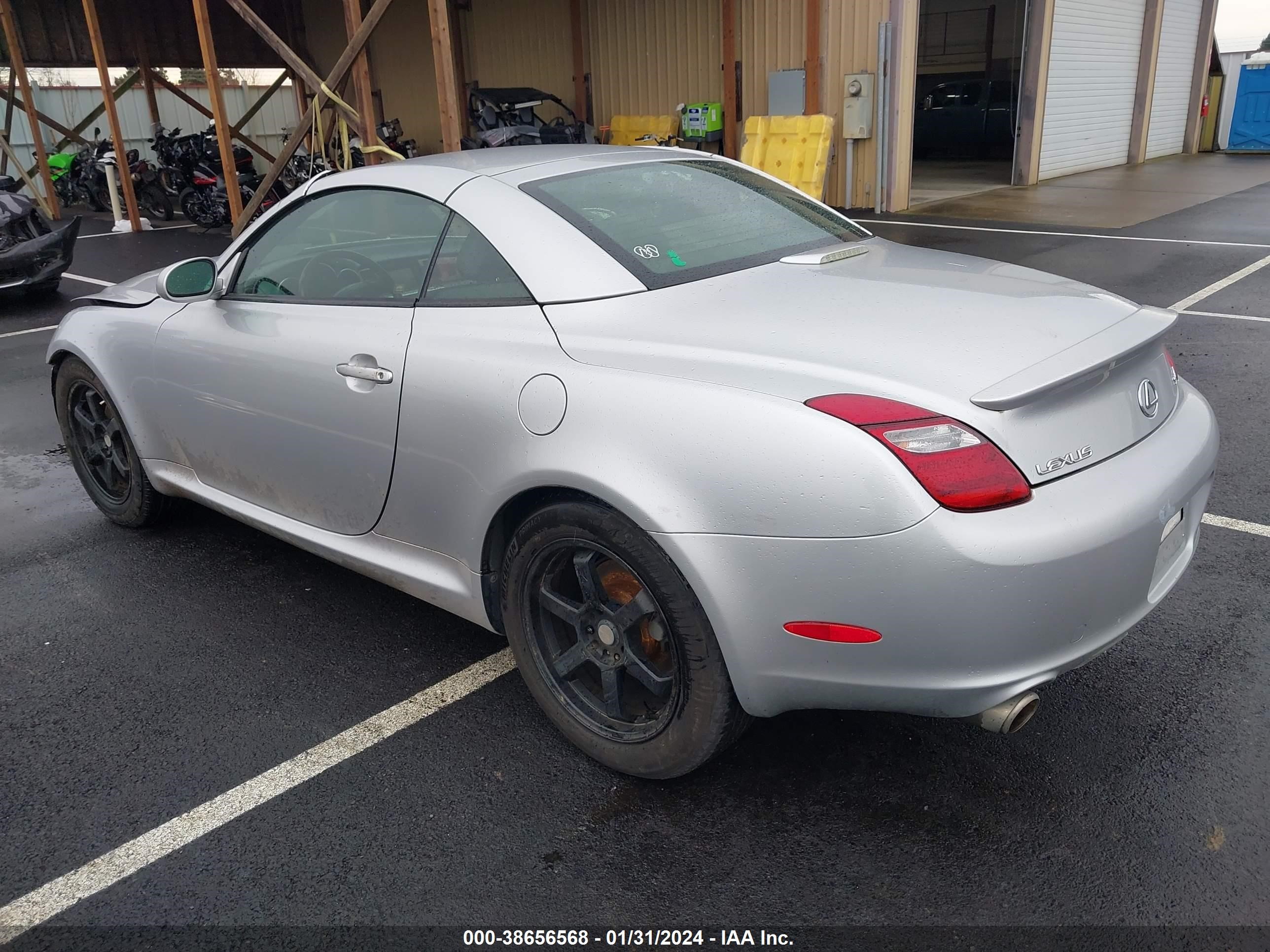 Photo 2 VIN: JTHFN45Y489018735 - LEXUS SC 