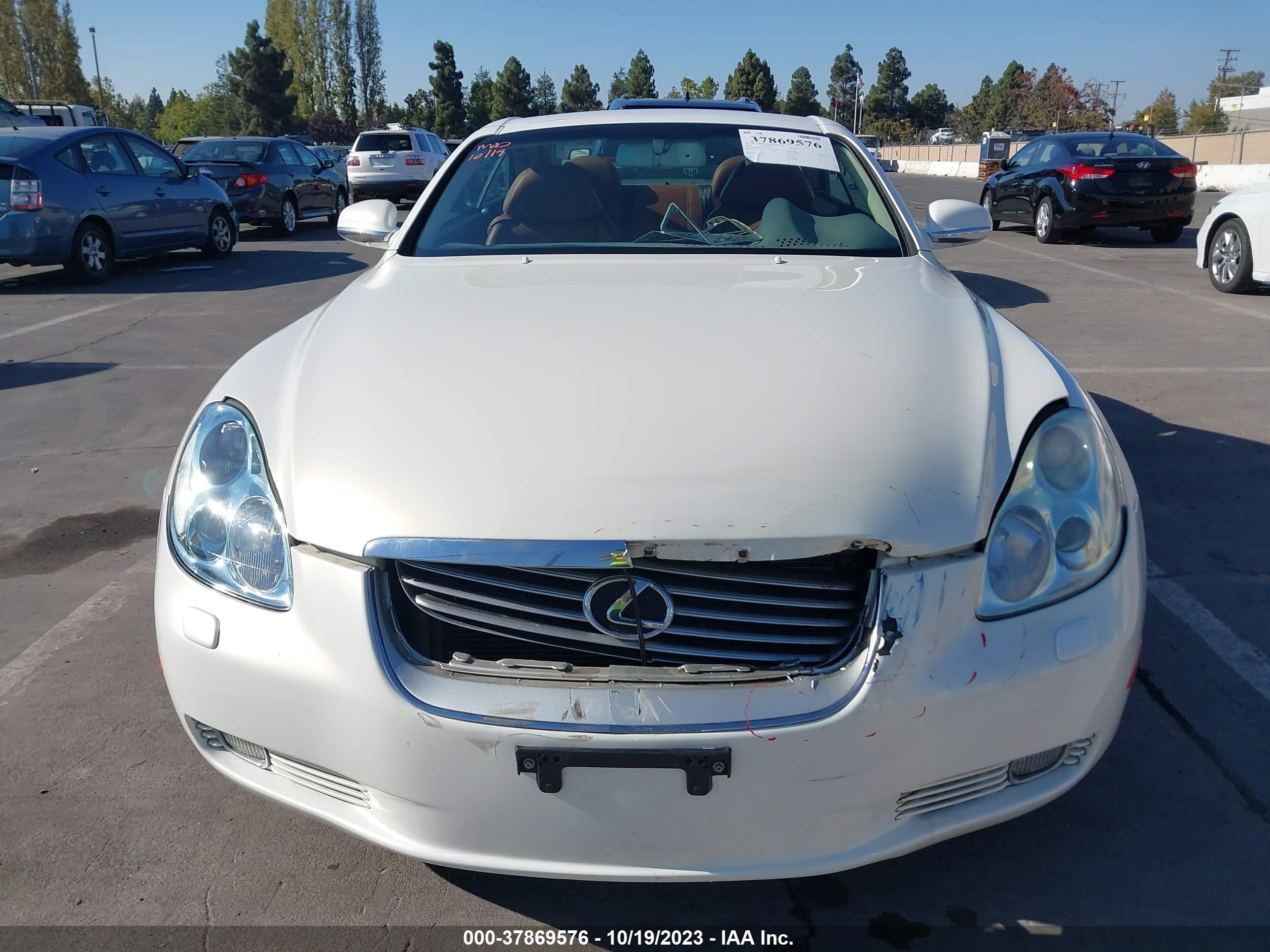 Photo 11 VIN: JTHFN48Y120012978 - LEXUS SC 