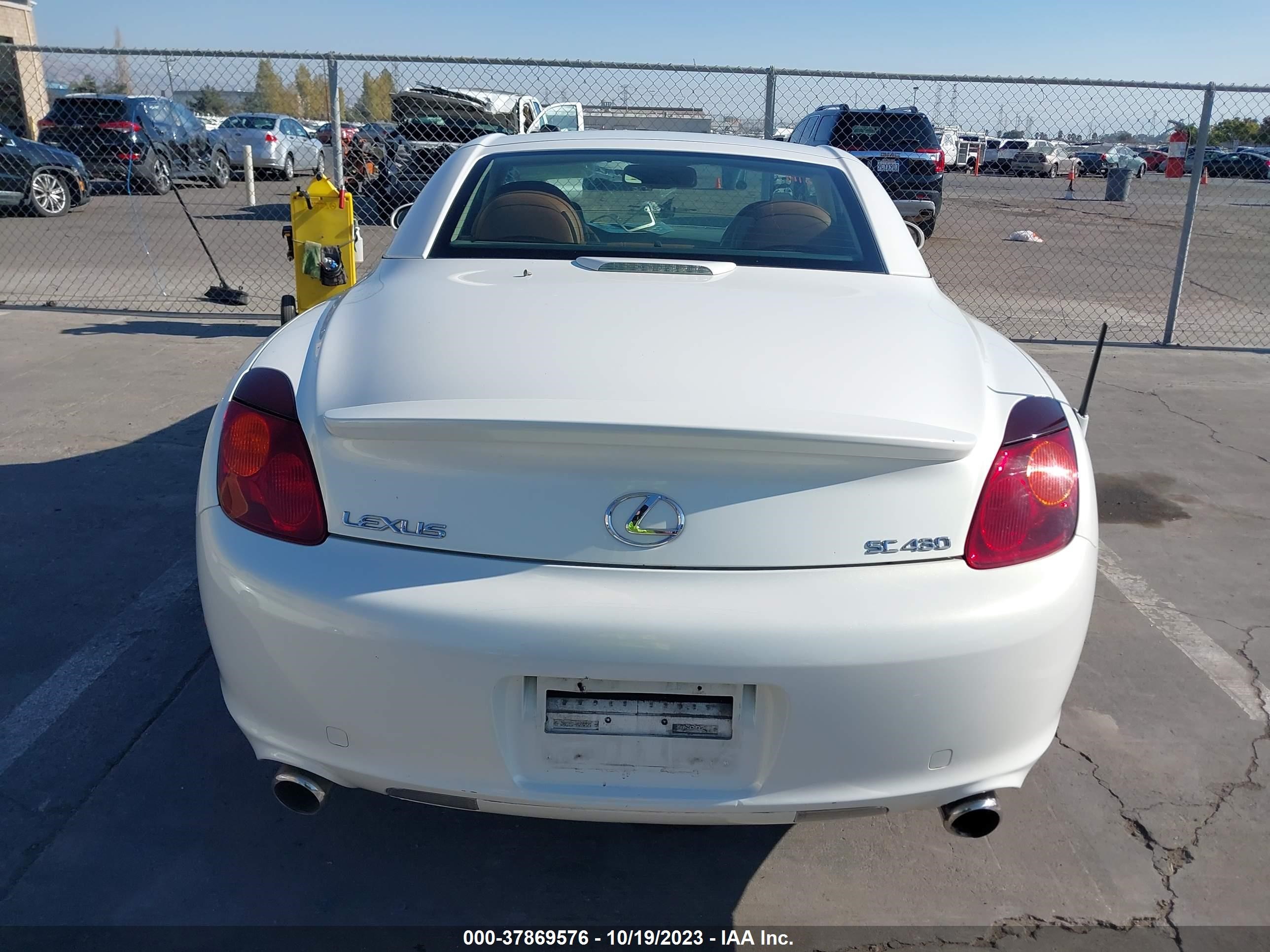 Photo 15 VIN: JTHFN48Y120012978 - LEXUS SC 