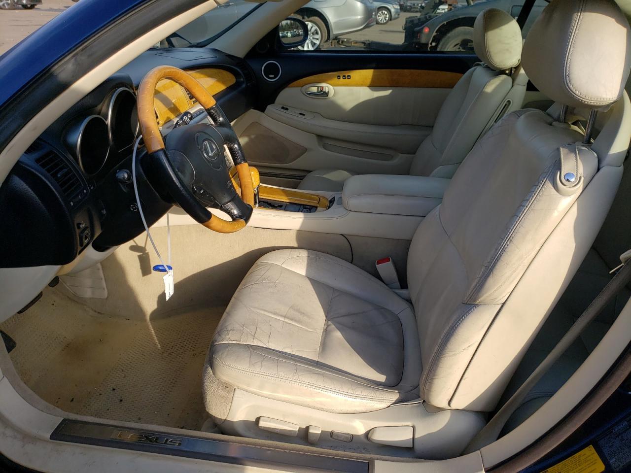 Photo 6 VIN: JTHFN48Y120025276 - LEXUS SC 