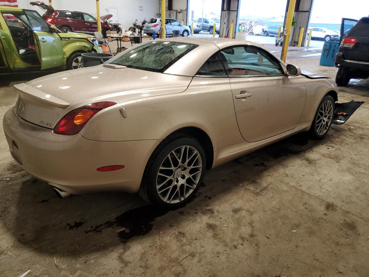 Photo 2 VIN: JTHFN48Y220033435 - LEXUS SC 