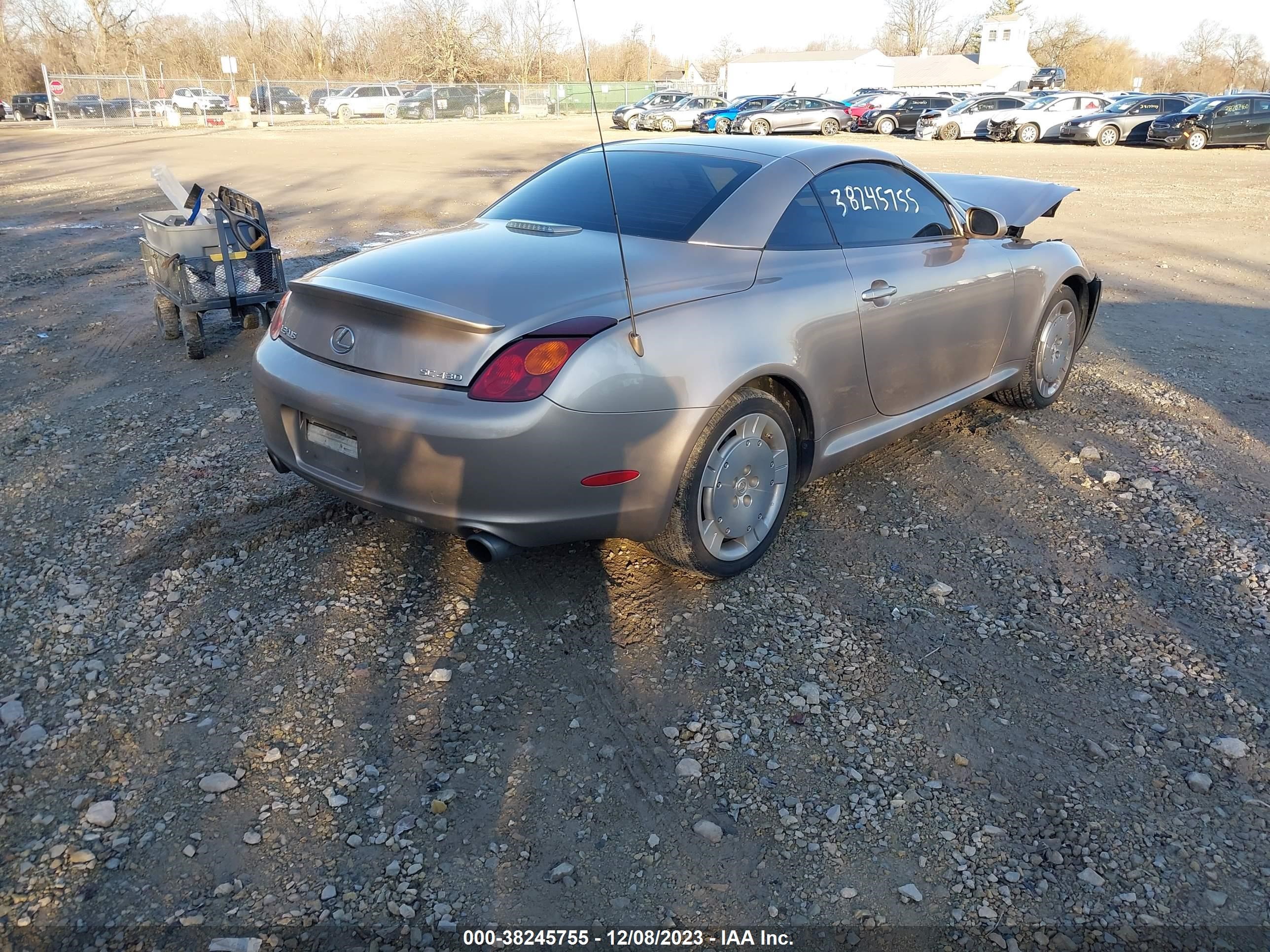 Photo 3 VIN: JTHFN48Y230037843 - LEXUS SC 