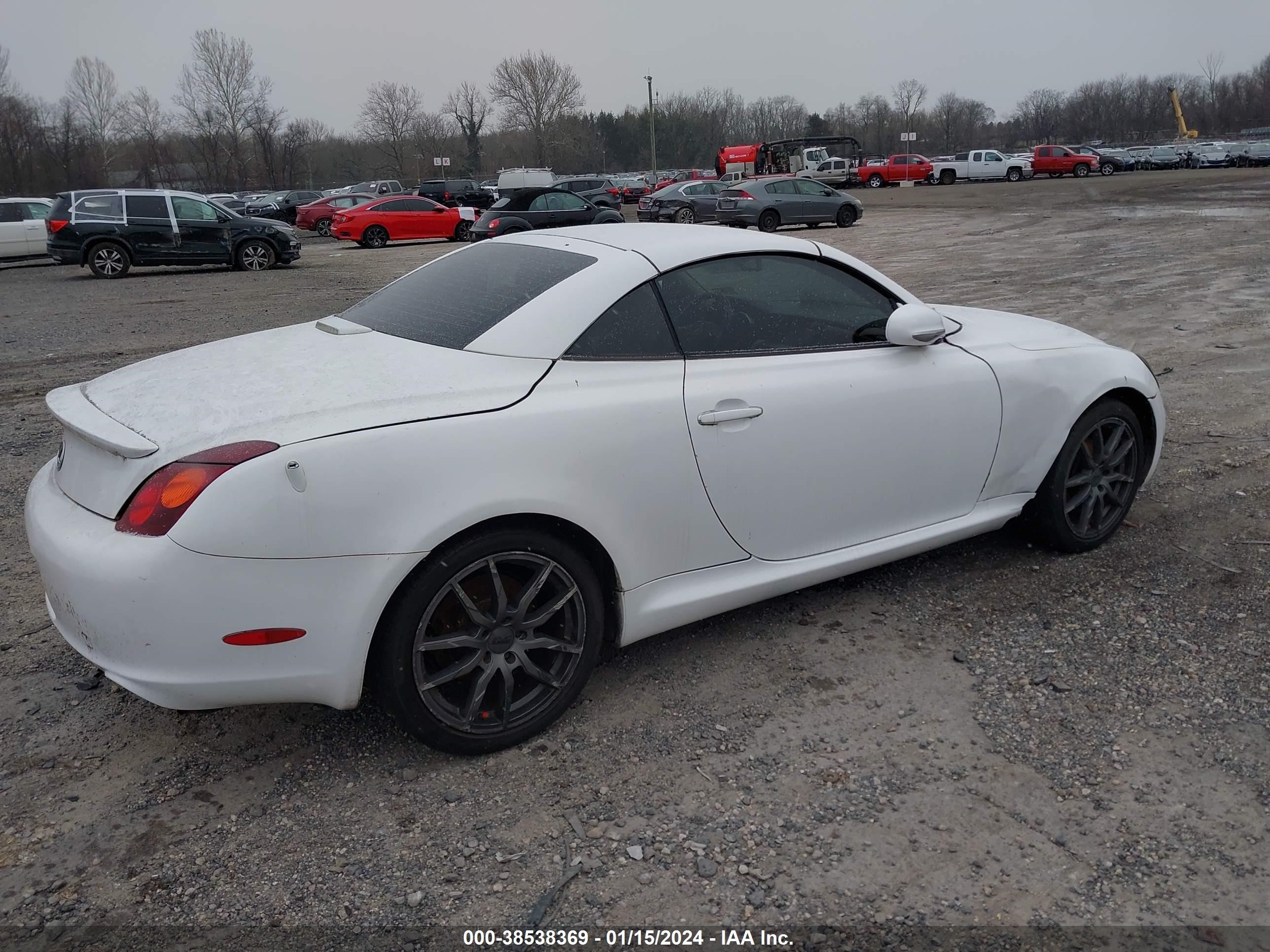 Photo 3 VIN: JTHFN48Y320028647 - LEXUS SC 