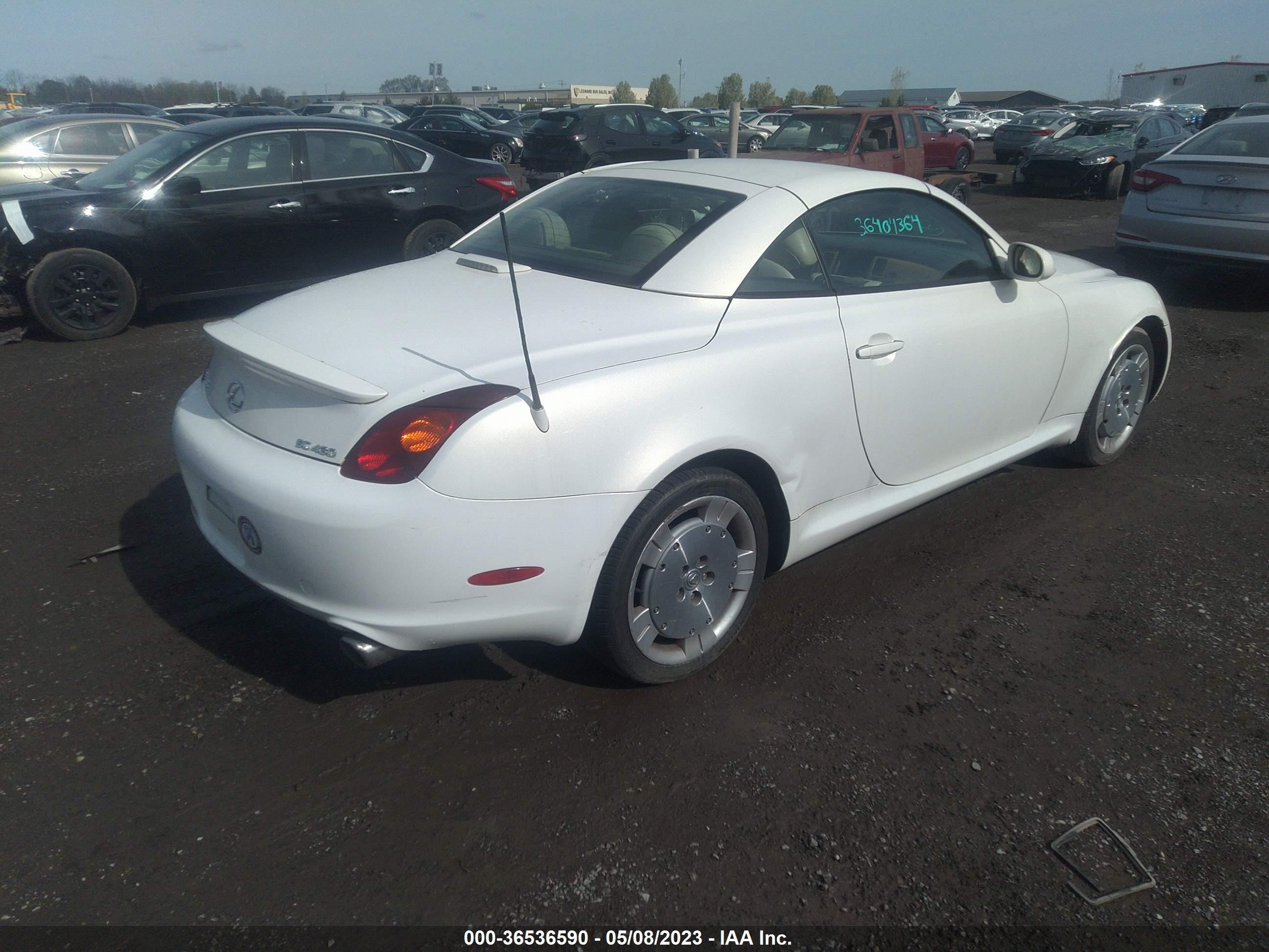 Photo 3 VIN: JTHFN48Y330036488 - LEXUS SC 