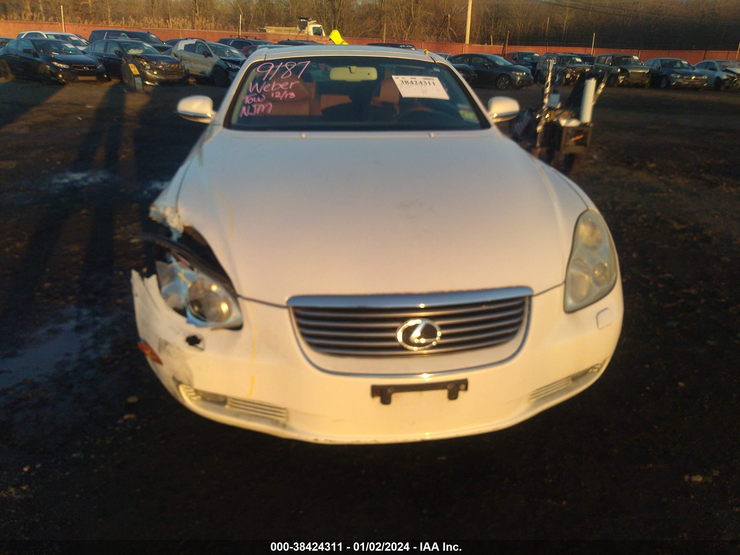 Photo 11 VIN: JTHFN48Y330048561 - LEXUS SC 