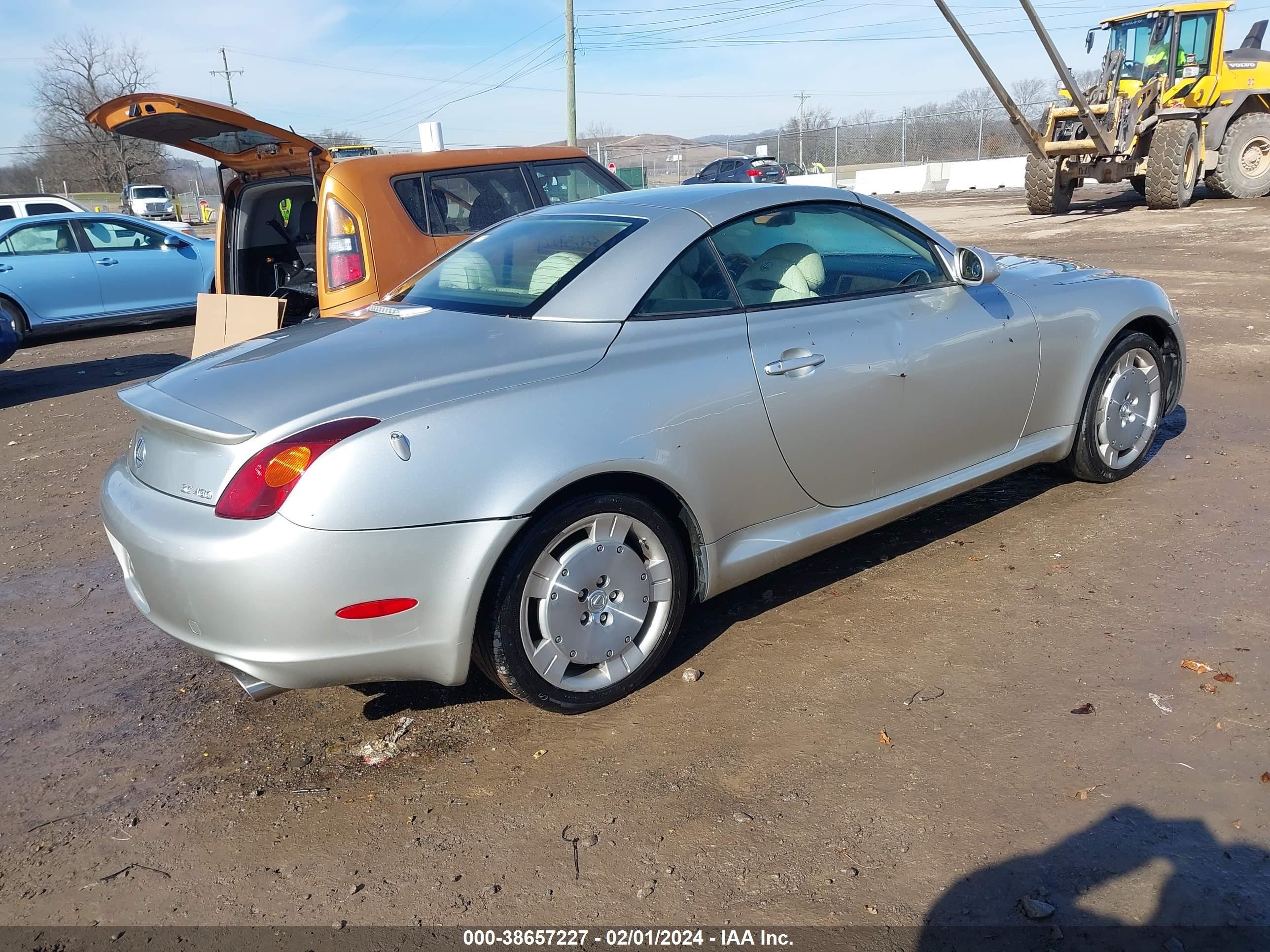 Photo 3 VIN: JTHFN48Y520008464 - LEXUS SC 