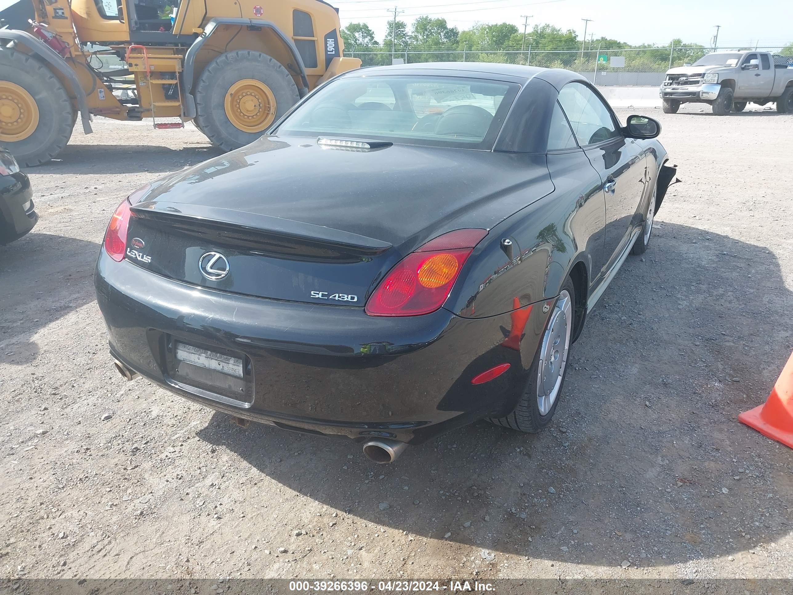 Photo 3 VIN: JTHFN48Y520016029 - LEXUS SC 