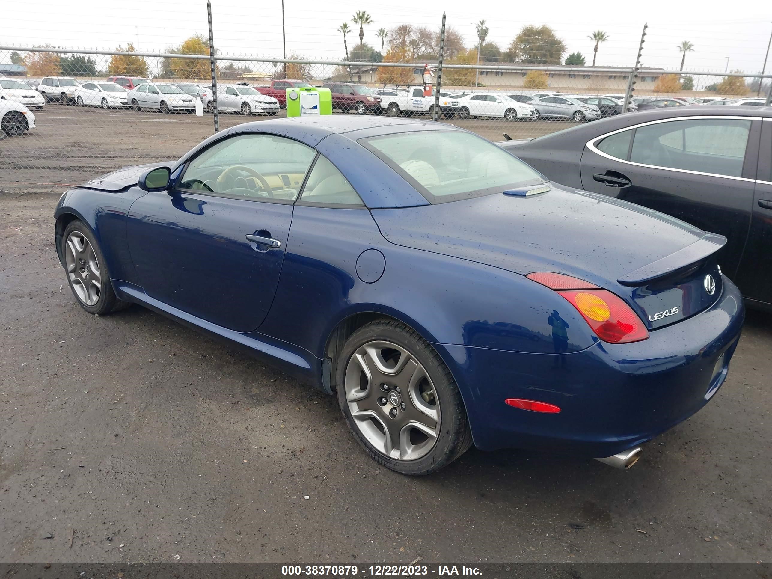 Photo 2 VIN: JTHFN48Y530044432 - LEXUS SC 