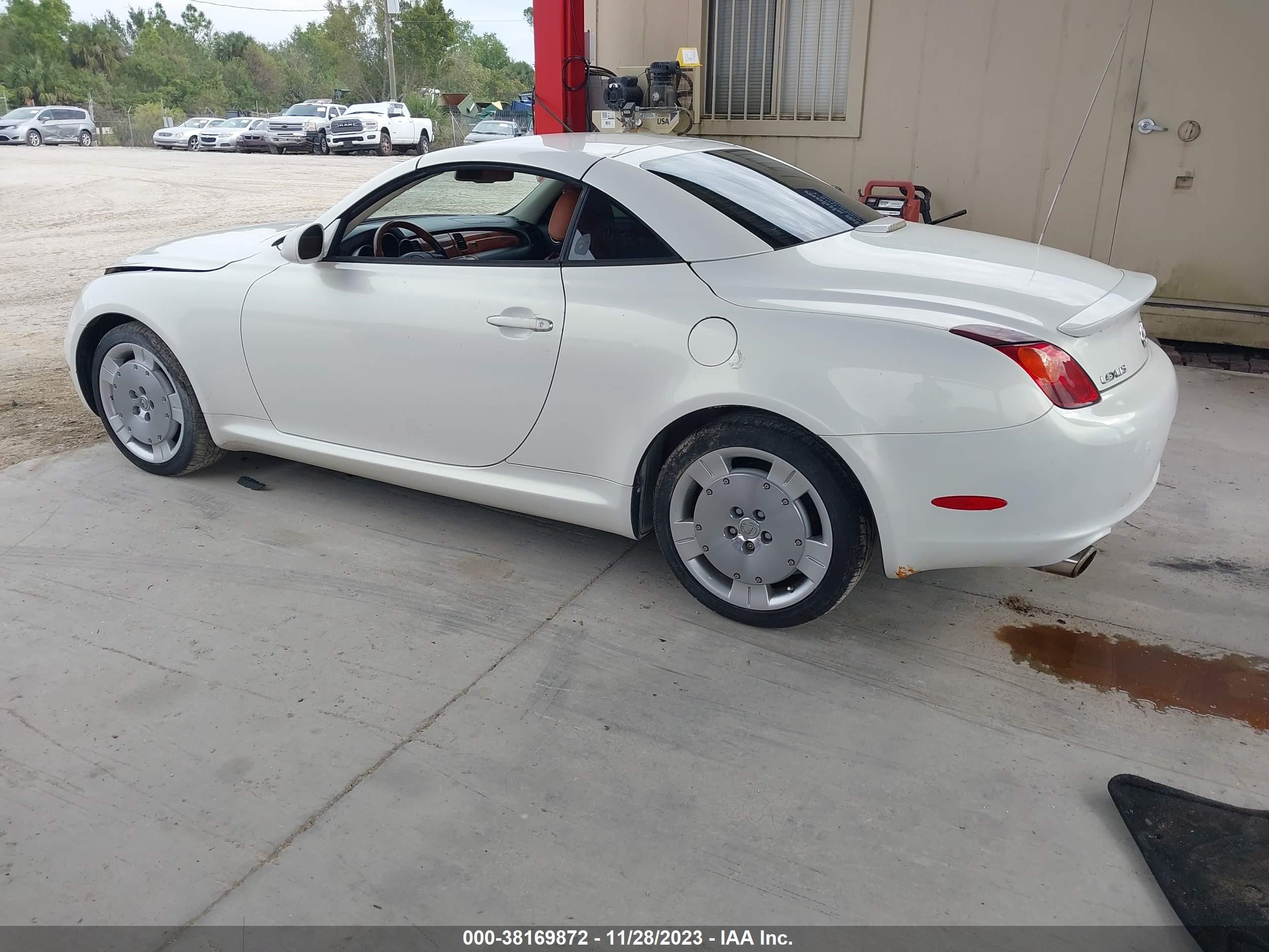 Photo 13 VIN: JTHFN48Y720022110 - LEXUS SC 