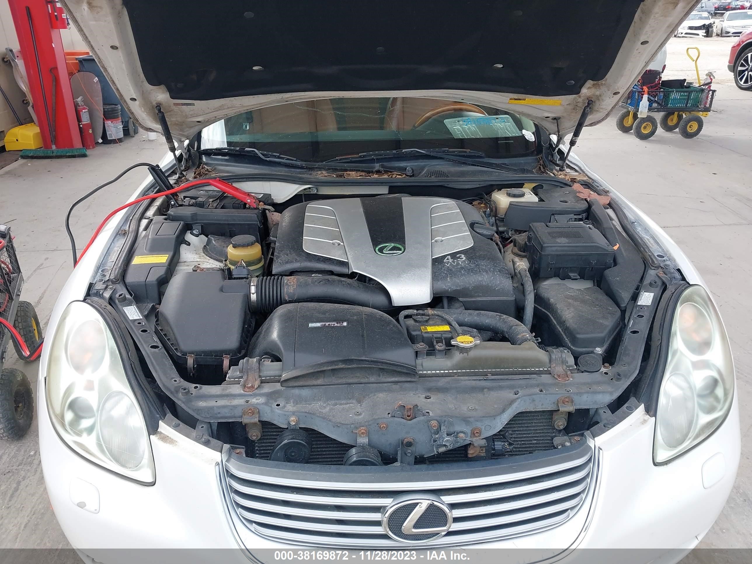 Photo 9 VIN: JTHFN48Y720022110 - LEXUS SC 