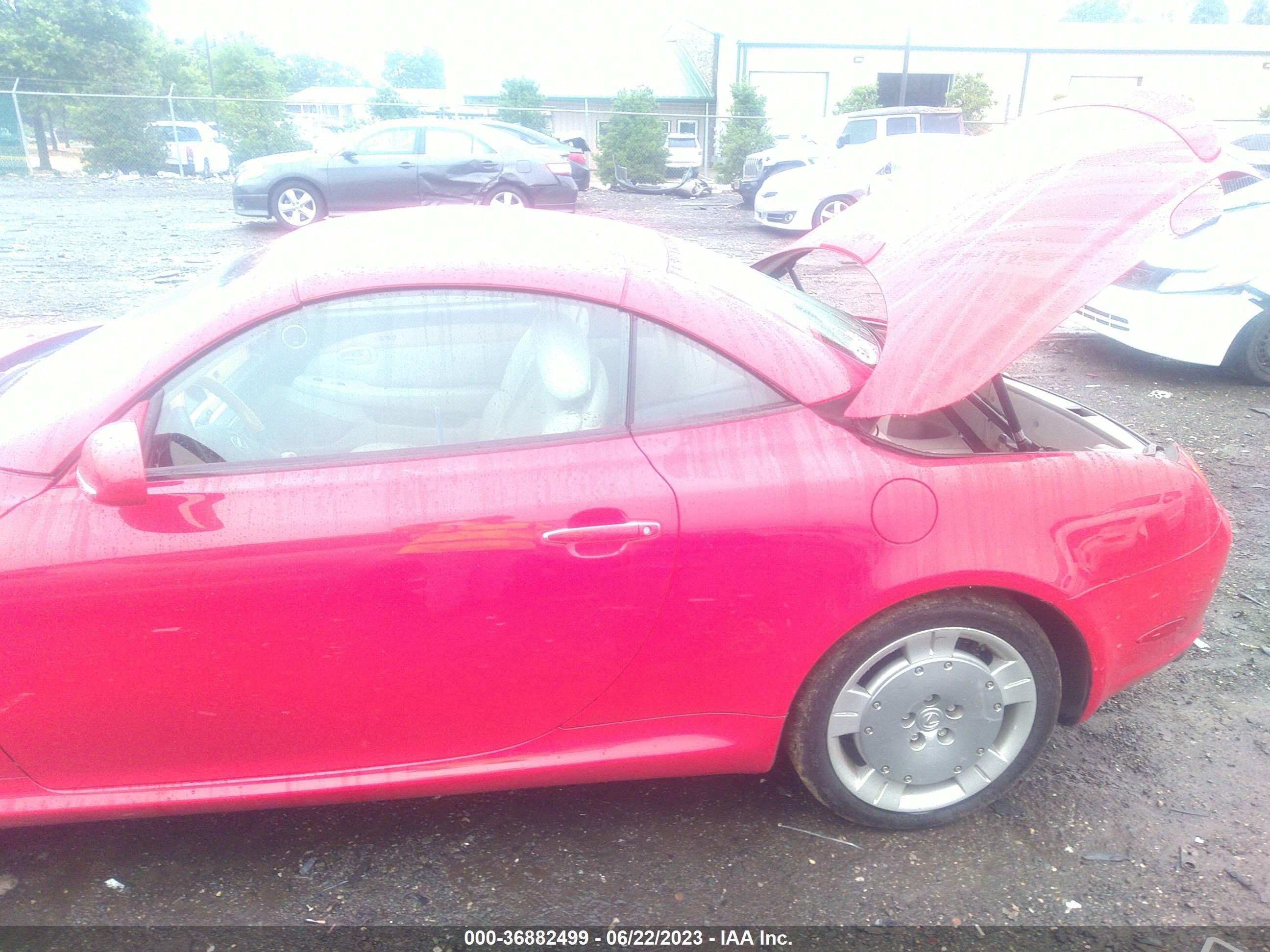 Photo 13 VIN: JTHFN48Y720030613 - LEXUS SC 