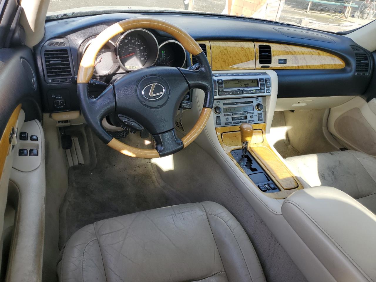 Photo 7 VIN: JTHFN48Y740053084 - LEXUS SC 